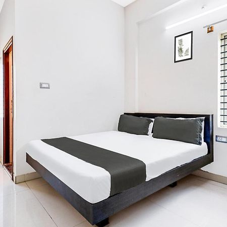 Hotel O Lakshmi Deluxe Lodge Tumkur Extérieur photo